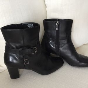 Anne Klein black leather boots